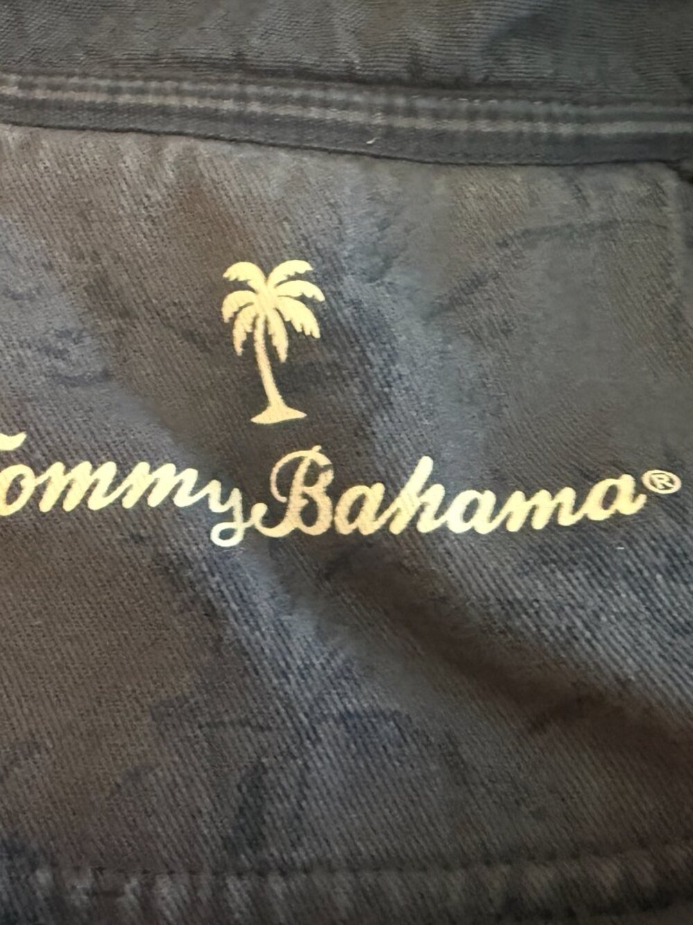 Tommy Bahama Large Navy Blue Zipper Pullover Sweatshirt Large Leather Accents - Picture 4 of 14